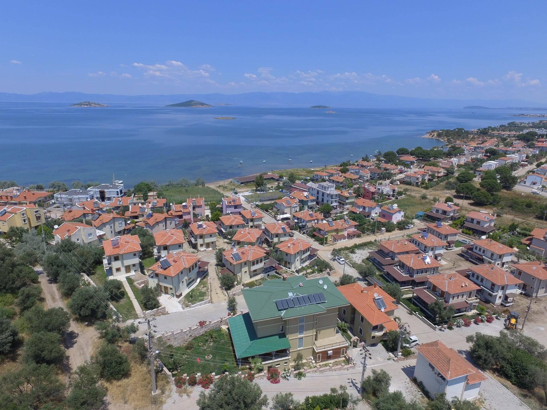 Niluefer Butik Otel (Adults Only) Ayvalik Exterior photo
